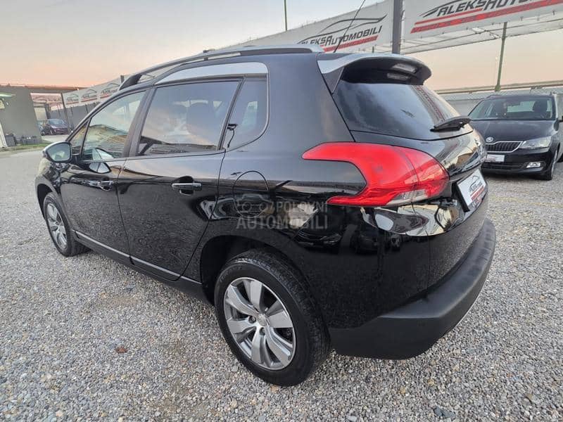Peugeot 2008 1.2 STYLE/135.000