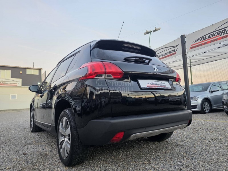 Peugeot 2008 1.2 STYLE/135.000