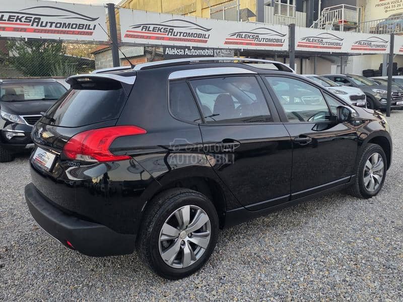 Peugeot 2008 1.2 STYLE/135.000