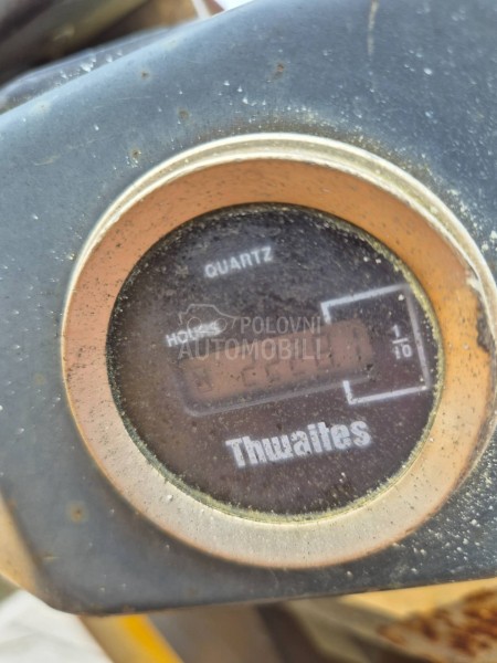 Thwaites 8000