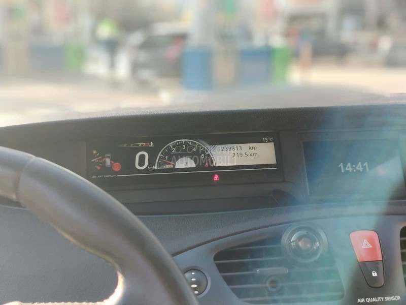 Renault Scenic 1.5 dci