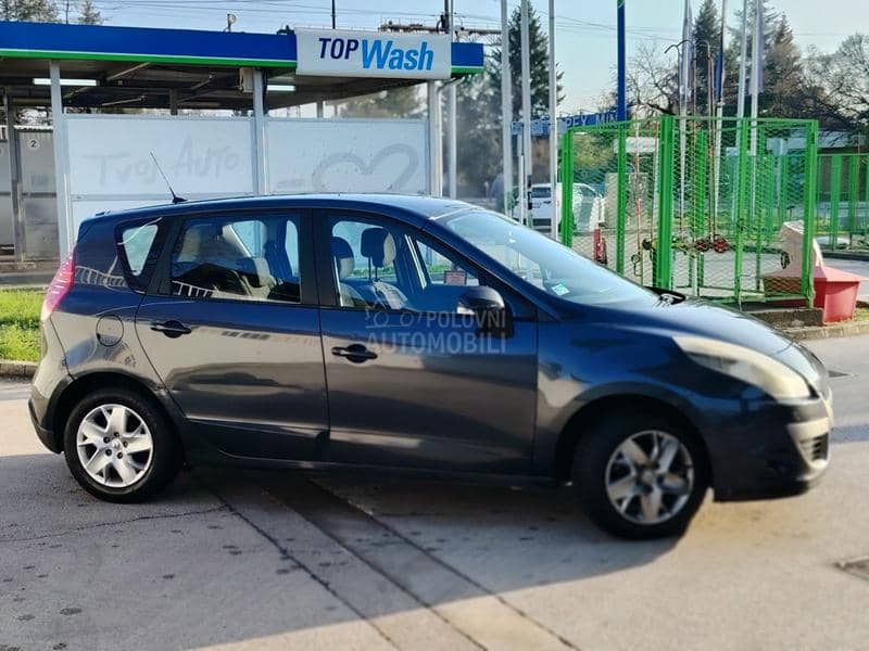 Renault Scenic 1.5 dci