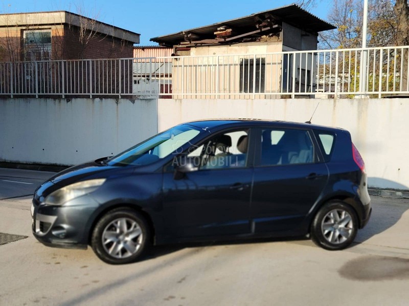 Renault Scenic 1.5 dci