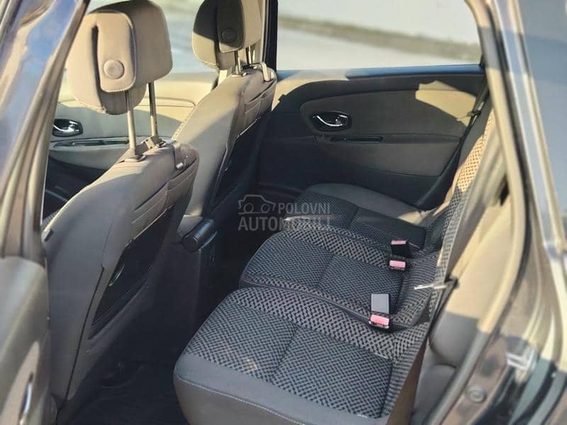 Renault Scenic 1.5 dci