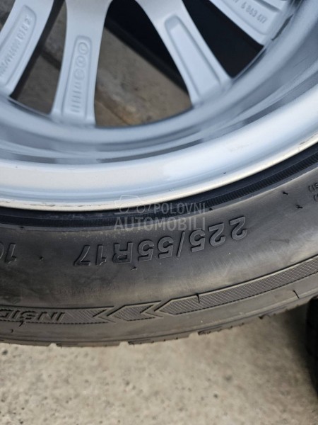 Tracmax 225/55 R17 Zimska