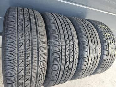 Tracmax 225/55 R17 Zimska