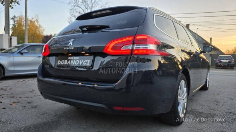 Peugeot 308 1.6 HDI Pano/Led