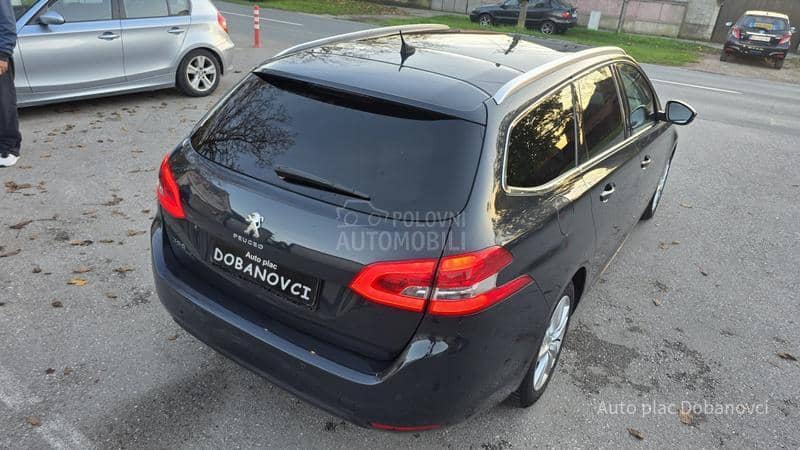 Peugeot 308 1.6 HDI Pano/Led