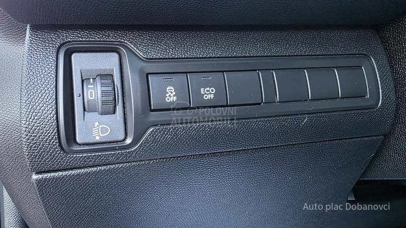 Peugeot 308 1.6 HDI Pano/Led