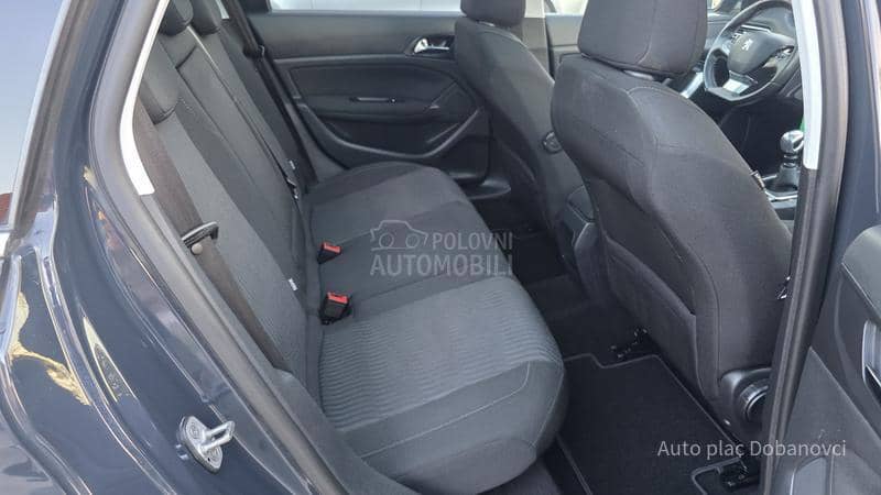 Peugeot 308 1.6 HDI Pano/Led