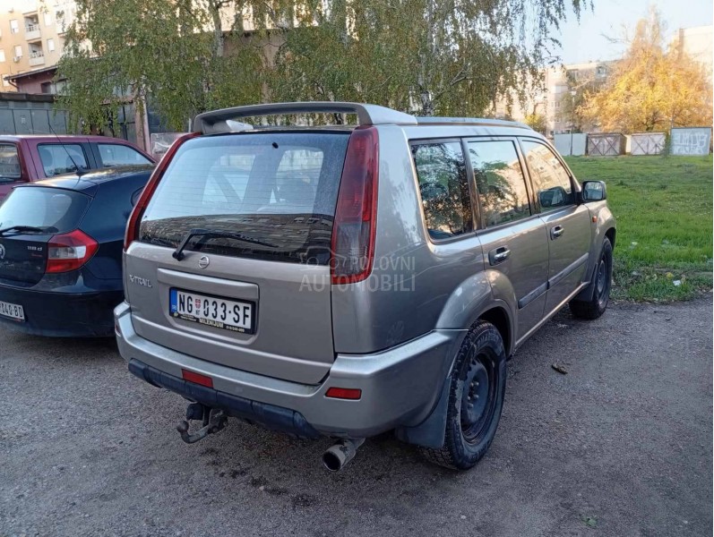 Nissan X-Trail 
