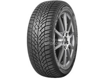 Kumho 235/40 R18 Zimska