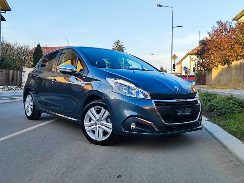 Peugeot 208 1.2