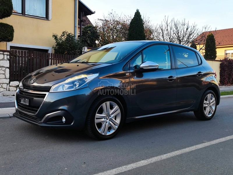Peugeot 208 1.2
