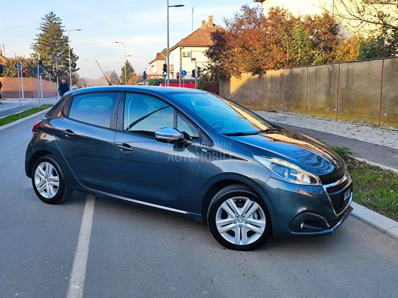 Peugeot 208 1.2