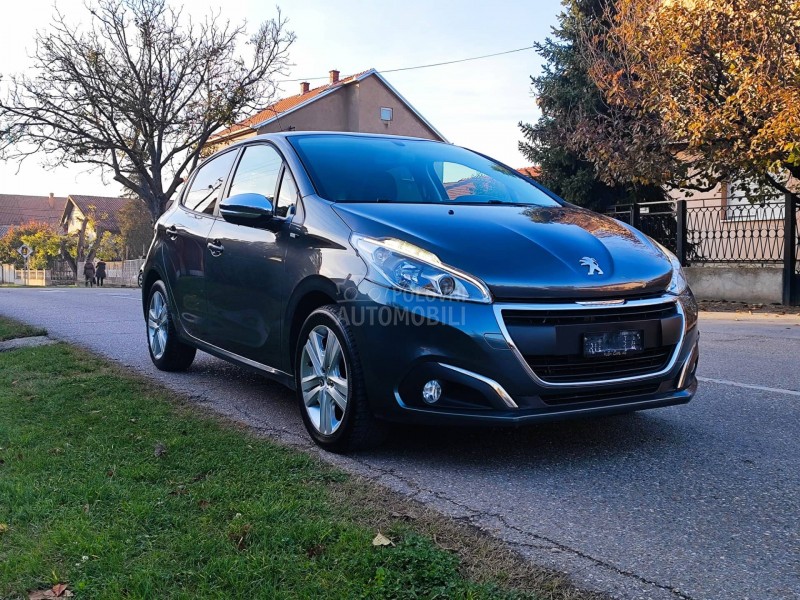 Peugeot 208 1.2