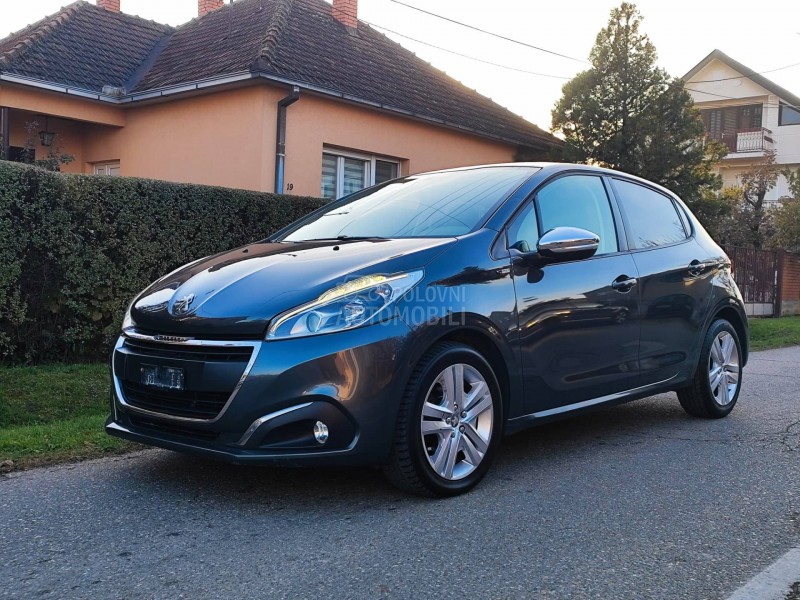Peugeot 208 1.2