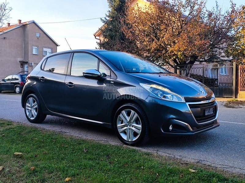 Peugeot 208 1.2
