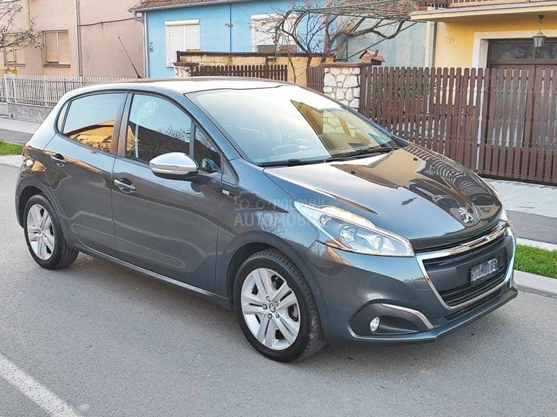 Peugeot 208 1.2