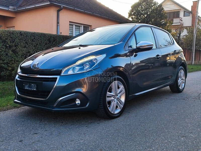 Peugeot 208 1.2