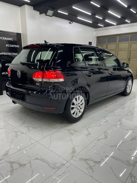 Volkswagen Golf 6 1.4TSI Highl / CH