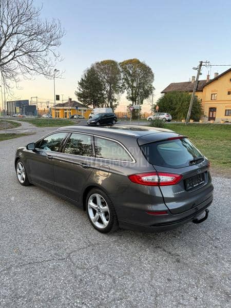 Ford Mondeo 2.0 TITANIUM