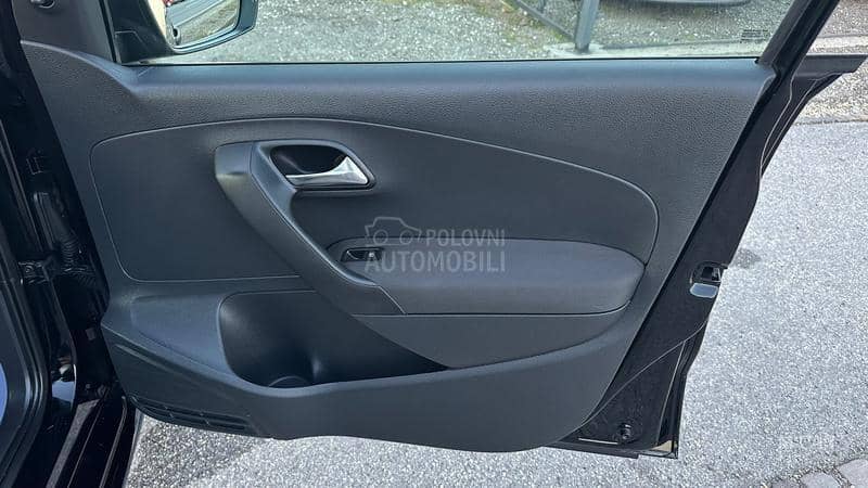 Volkswagen Polo 1o8 ooo   k m