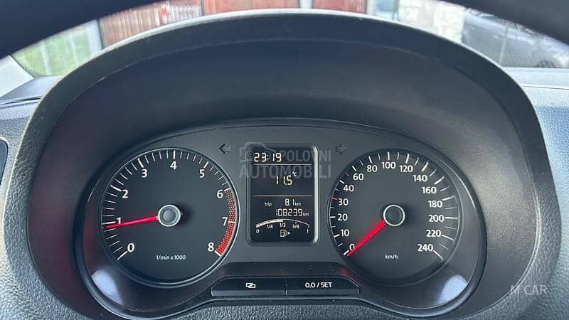 Volkswagen Polo 1o8 ooo   k m