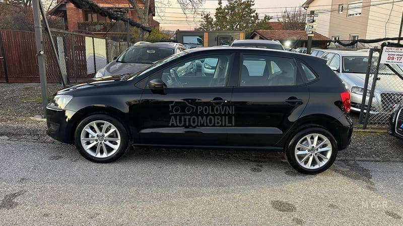 Volkswagen Polo 1o8 ooo   k m