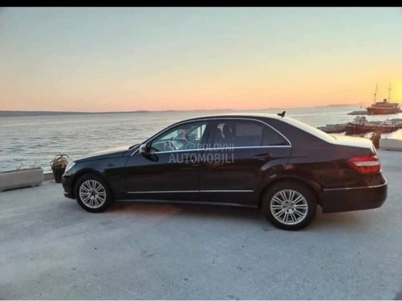 Mercedes Benz E 220 cdi 2.2