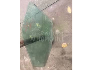 prednje levo staklo za Fiat Doblo od 2010. do 2020. god.