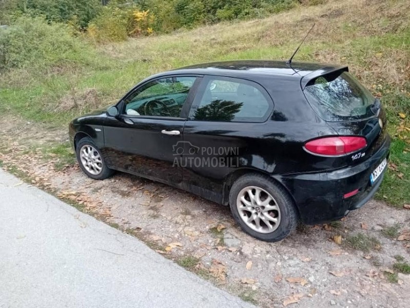 Alfa Romeo 147 1.6 ts