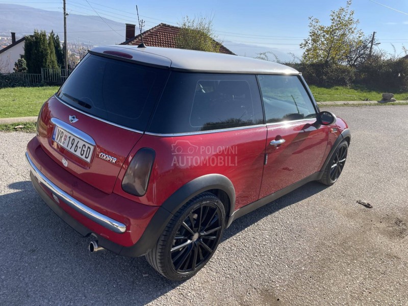 MINI Cooper 