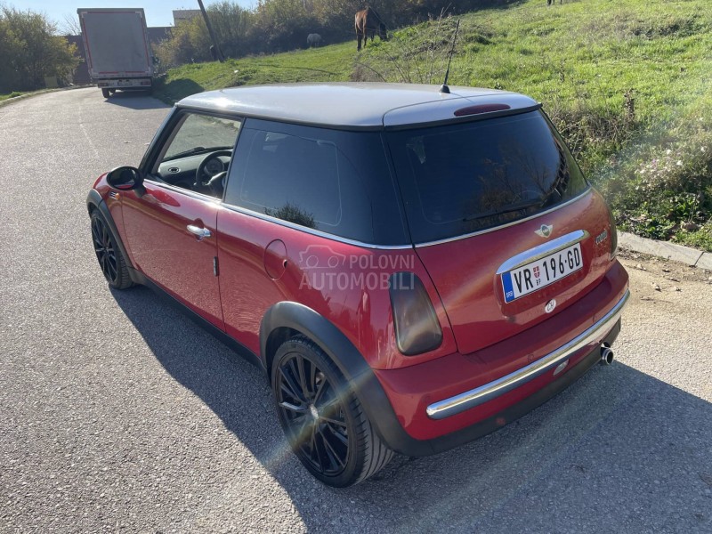 MINI Cooper 