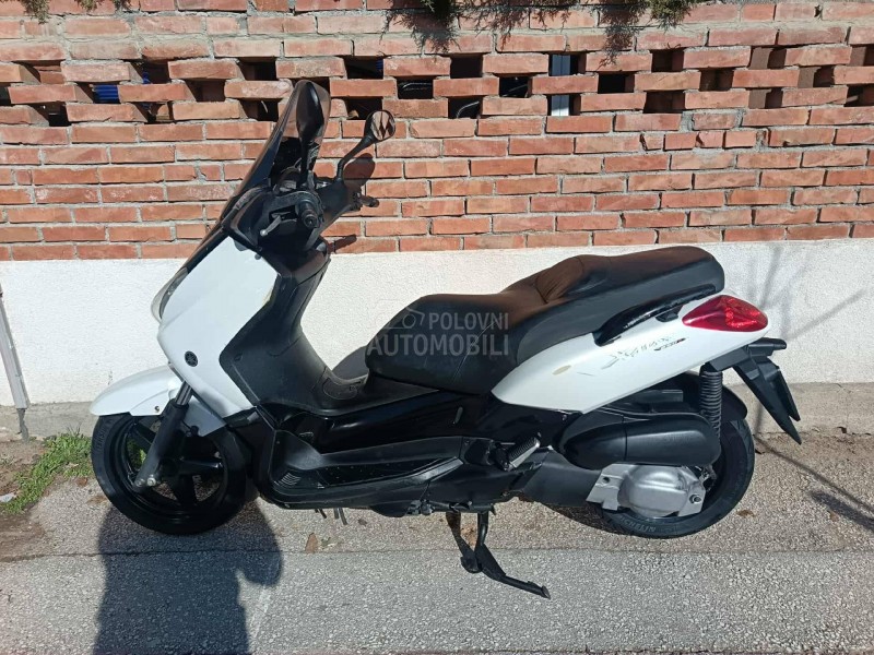 Yamaha x max 250 ie xmax