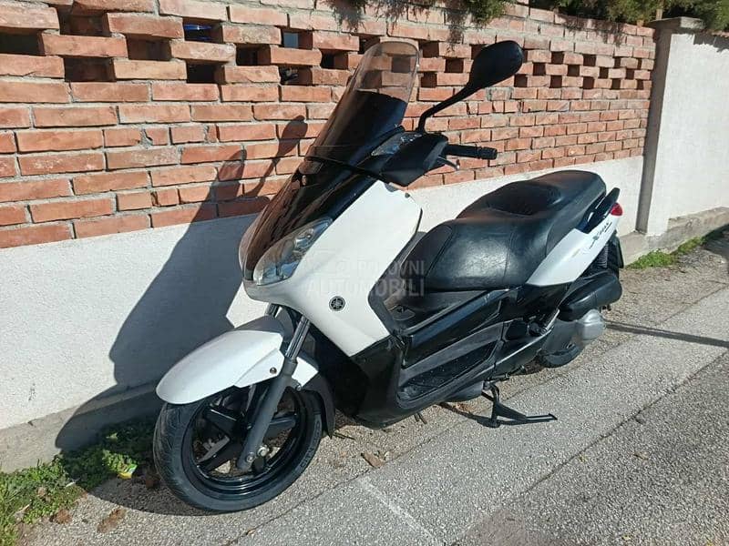 Yamaha x max 250 ie xmax