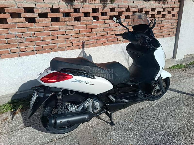 Yamaha x max 250 ie xmax