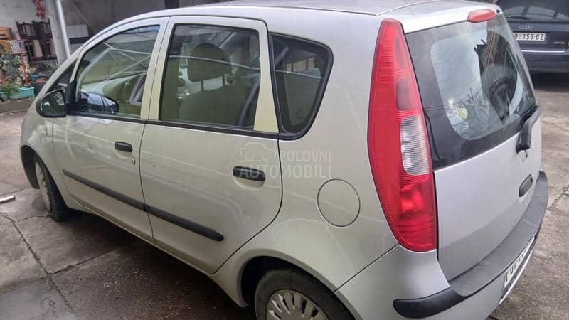 Mitsubishi Colt 