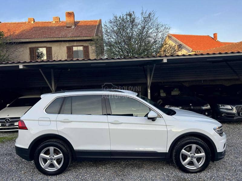 Volkswagen Tiguan DSG/4x4/Virt/Matrix