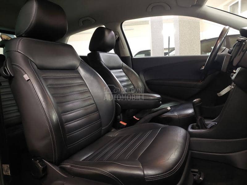 Volkswagen Polo 1.2TDI/ F U L L/