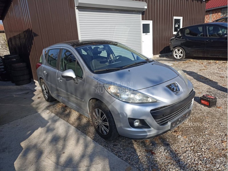 Peugeot 207 -  kompletan auto u delovima
