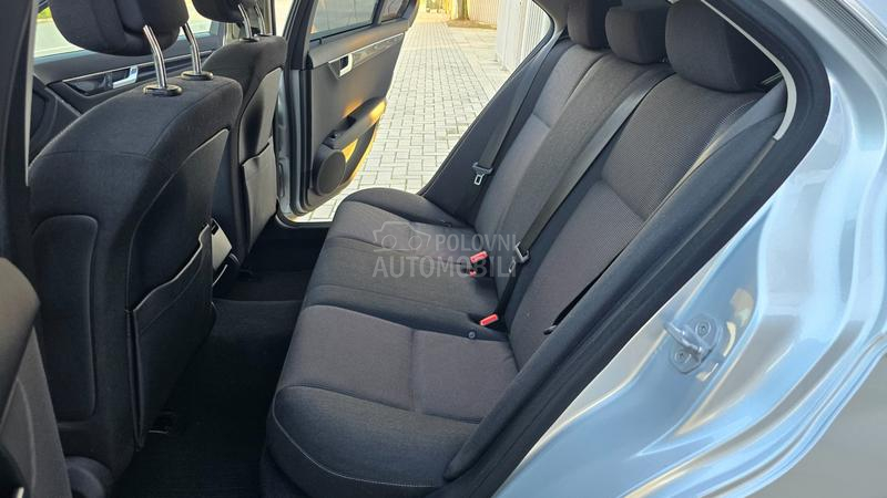 Mercedes Benz C 200 