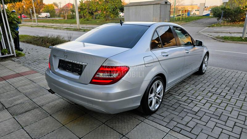 Mercedes Benz C 200 