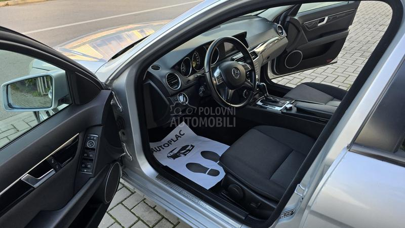 Mercedes Benz C 200 