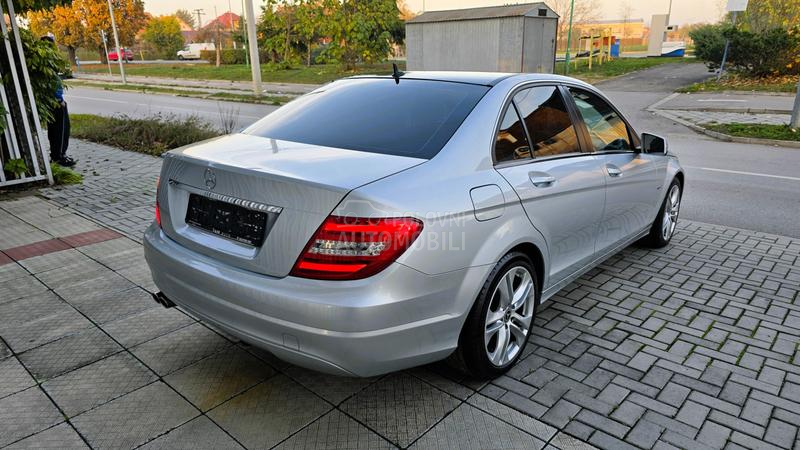 Mercedes Benz C 200 