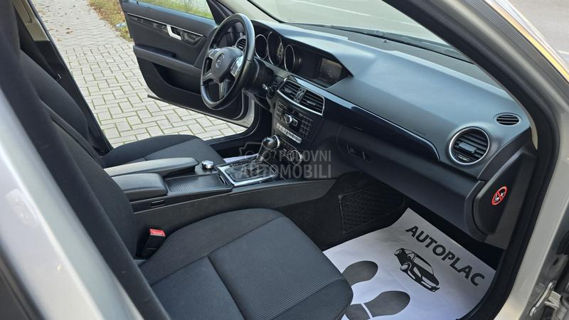 Mercedes Benz C 200 