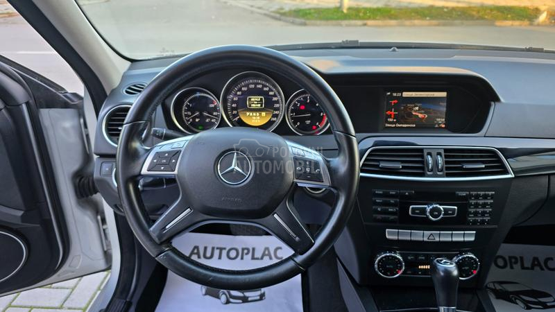 Mercedes Benz C 200 