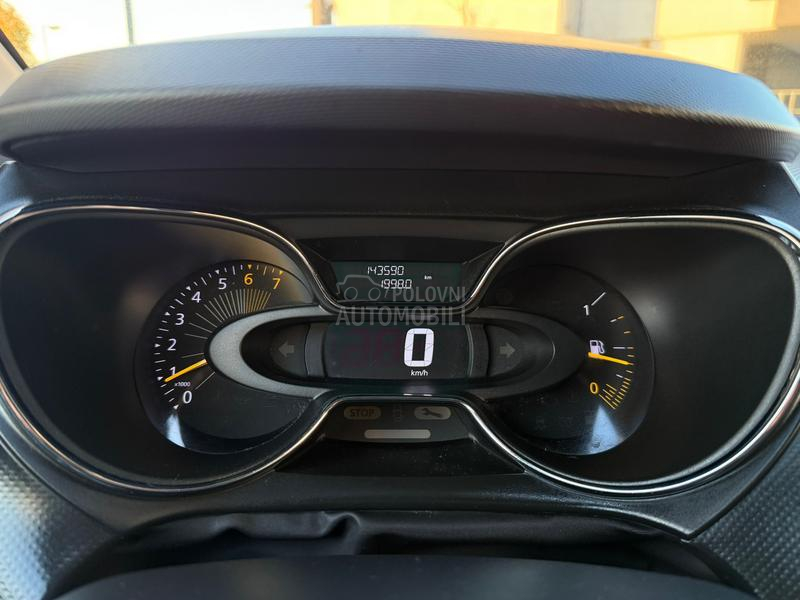 Renault Captur HELLY HANSEN