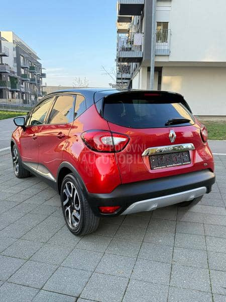 Renault Captur HELLY HANSEN