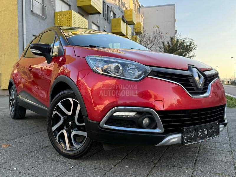 Renault Captur HELLY HANSEN